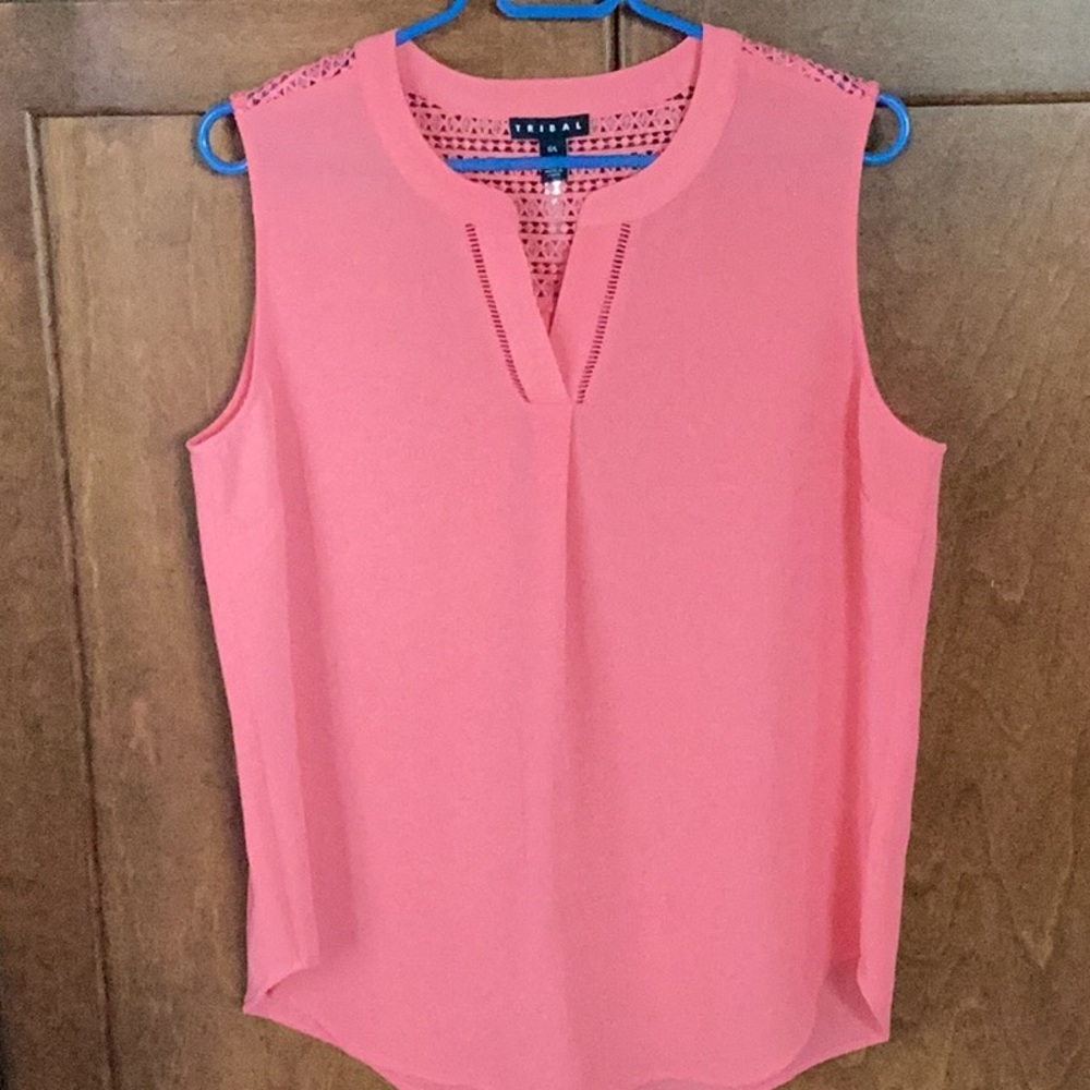 Chelsea & Theodore Pink Sleeveless Mandarin Collar Blouse